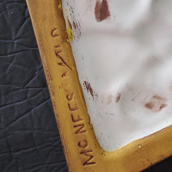 McNees Mold M-816 Teri 79 MCM Colors Butterfly & Flowers One Pair Wall Hanging - Picture 6 of 7